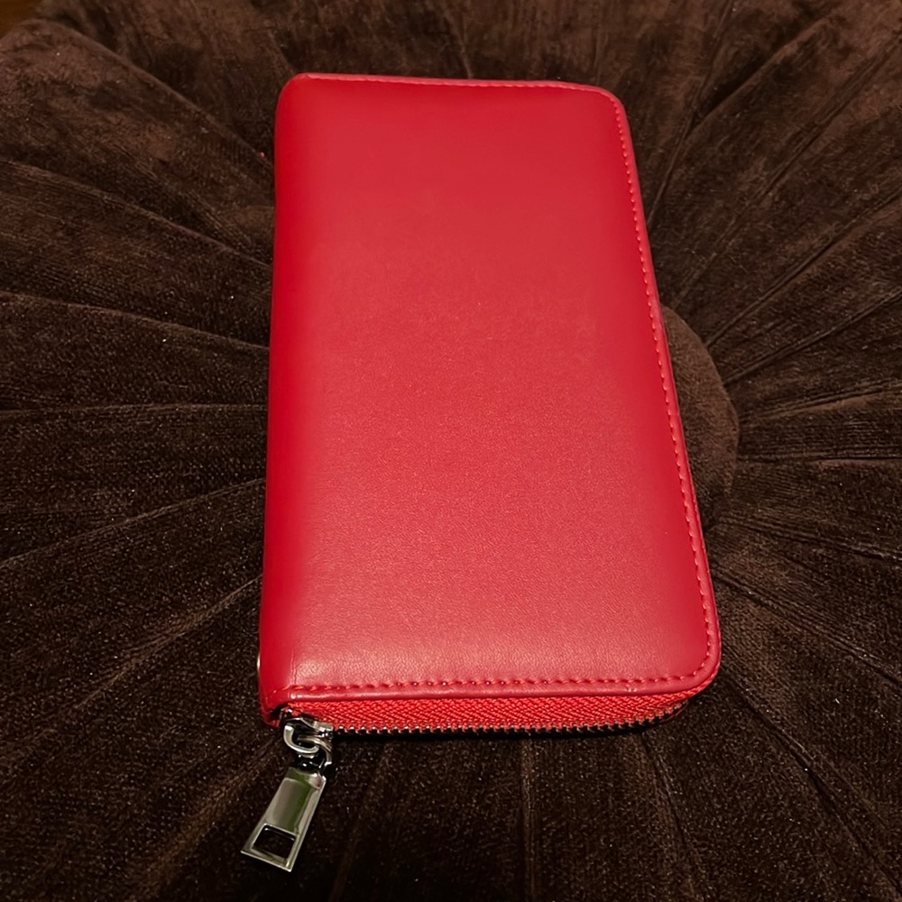 Red full size wallet - Picture 3 of 8